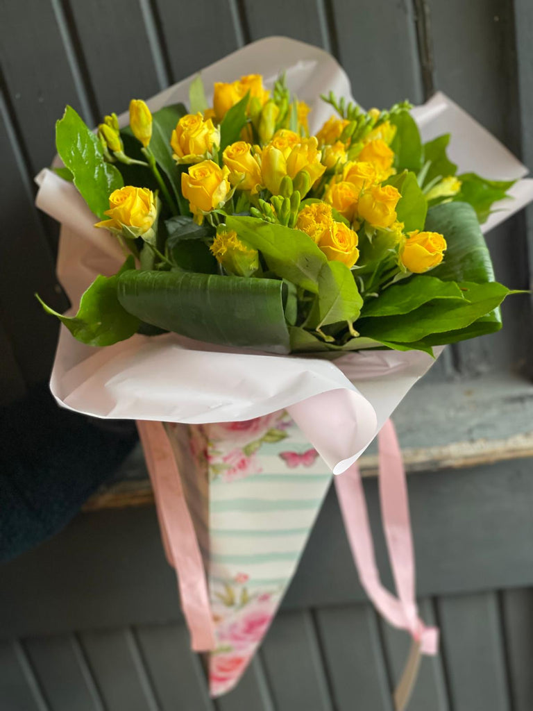 Golden Spring Bouquet