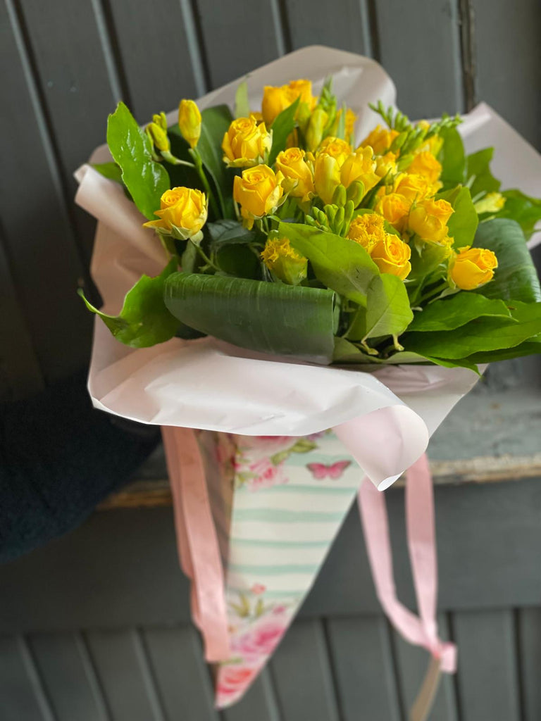 Golden Spring Bouquet